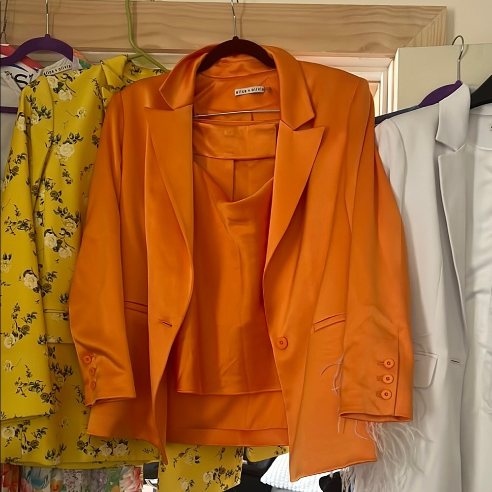 Alice + Olivia Orange Blazer + Tank + Shorts 3 PC SET